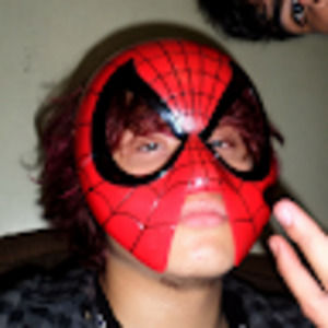 Meet your Posher, Isra